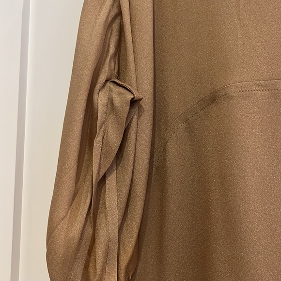 Designer silk tee - Picture 2 of 2